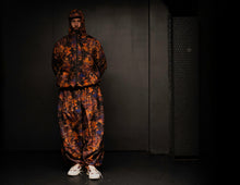 Load image into Gallery viewer, Drippy Forest Camo Jogger